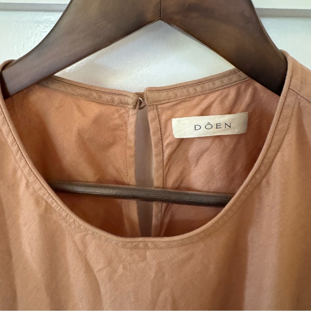 DOEN Tan Dress with Ruffles and Assymetrical Hem - Picture 3 of 3